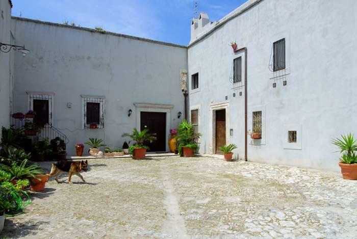 Appartamenti Castello Peschici Exteriör bild